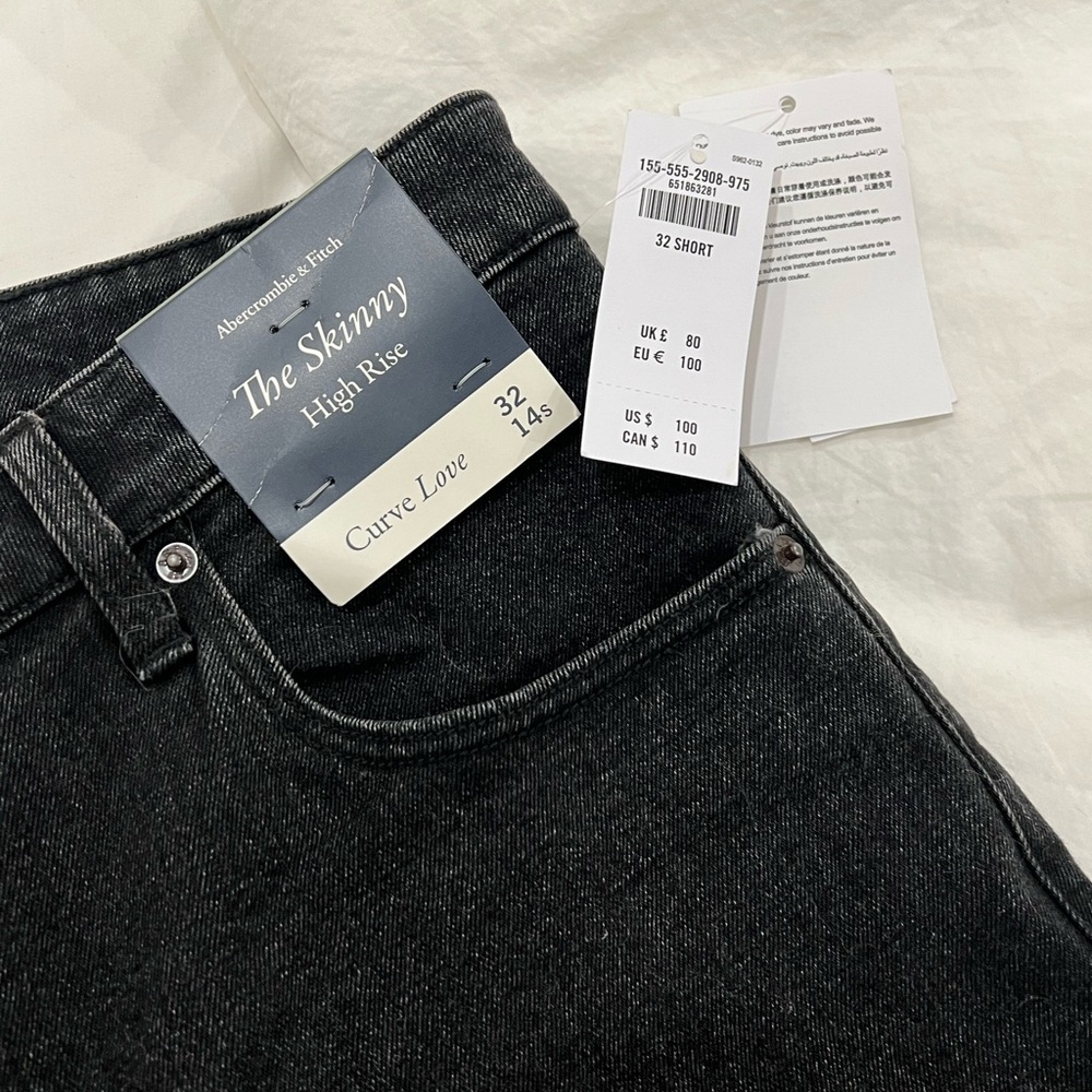 Abercrombie split hem jeans
